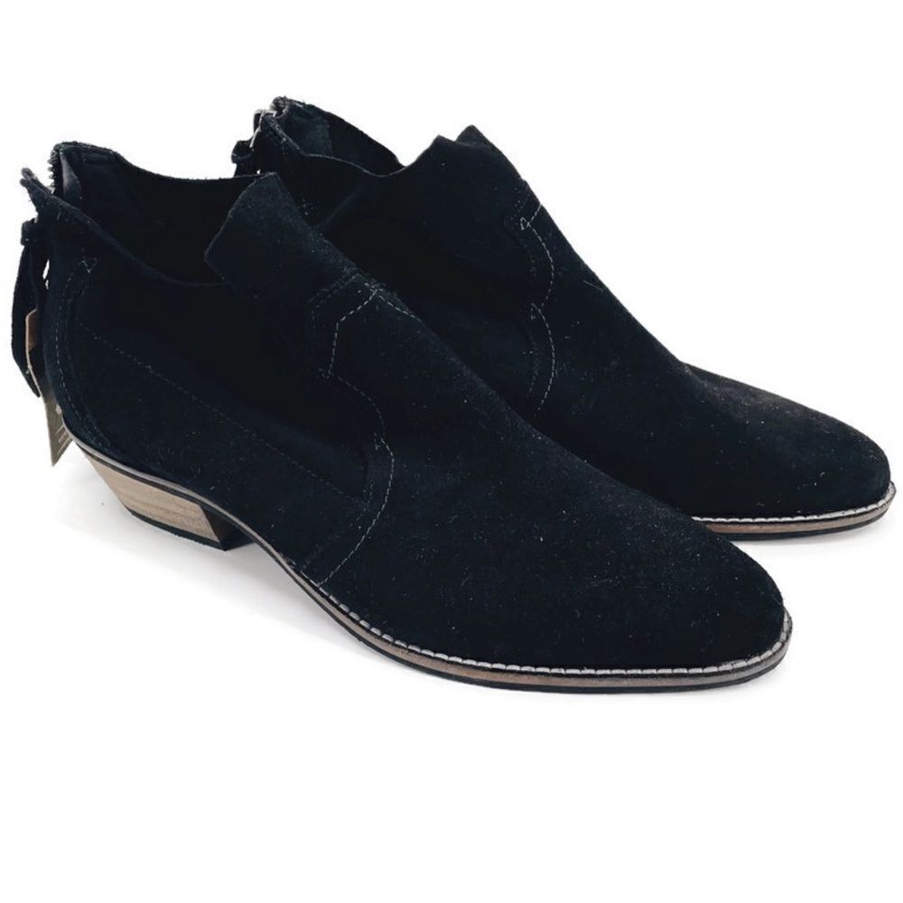 ‎Crevo Justine Western Suede Chelsea Bootie